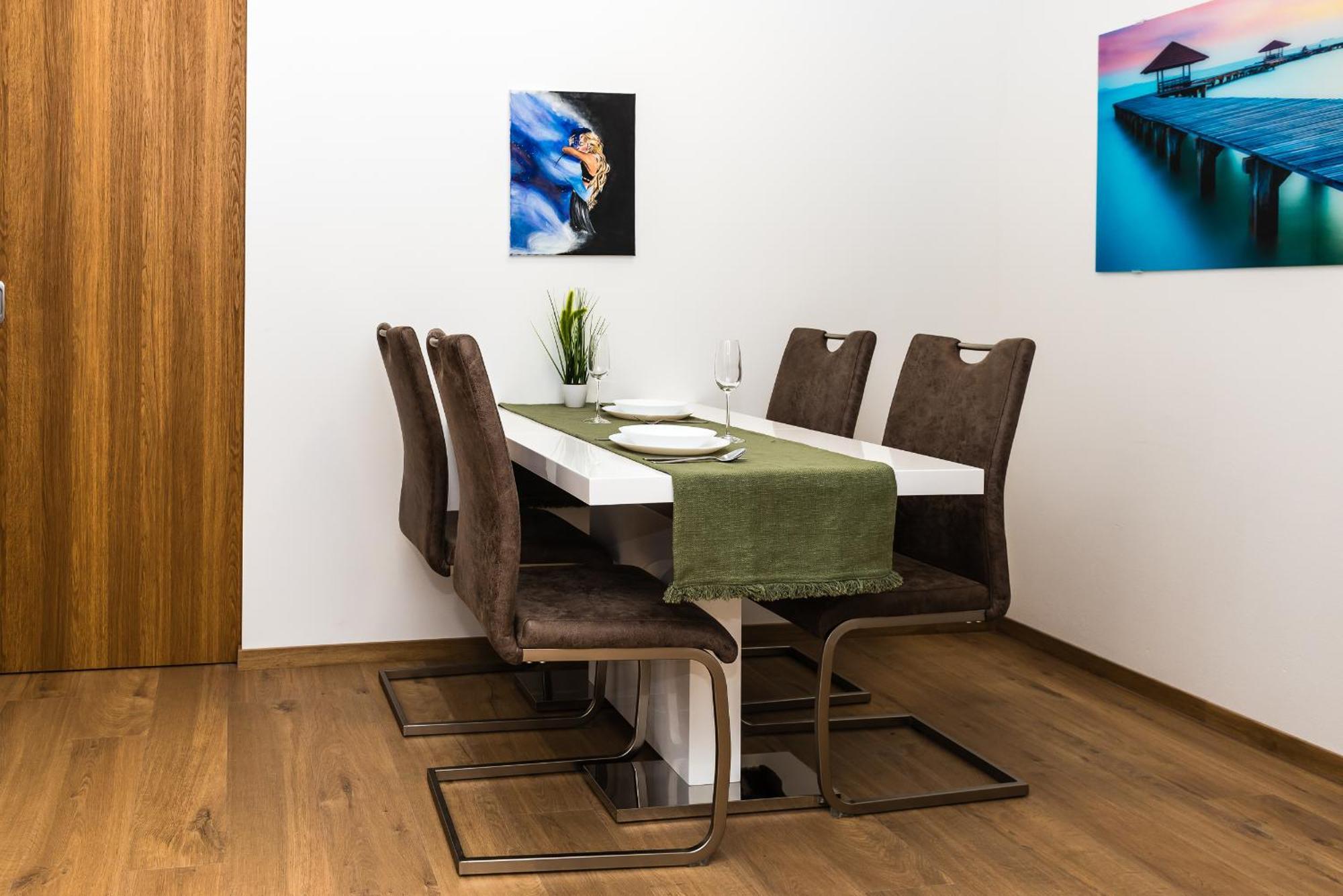 Mickiewiczova Apartment Free Parking By Veronika & Jano Bratislava Luaran gambar
