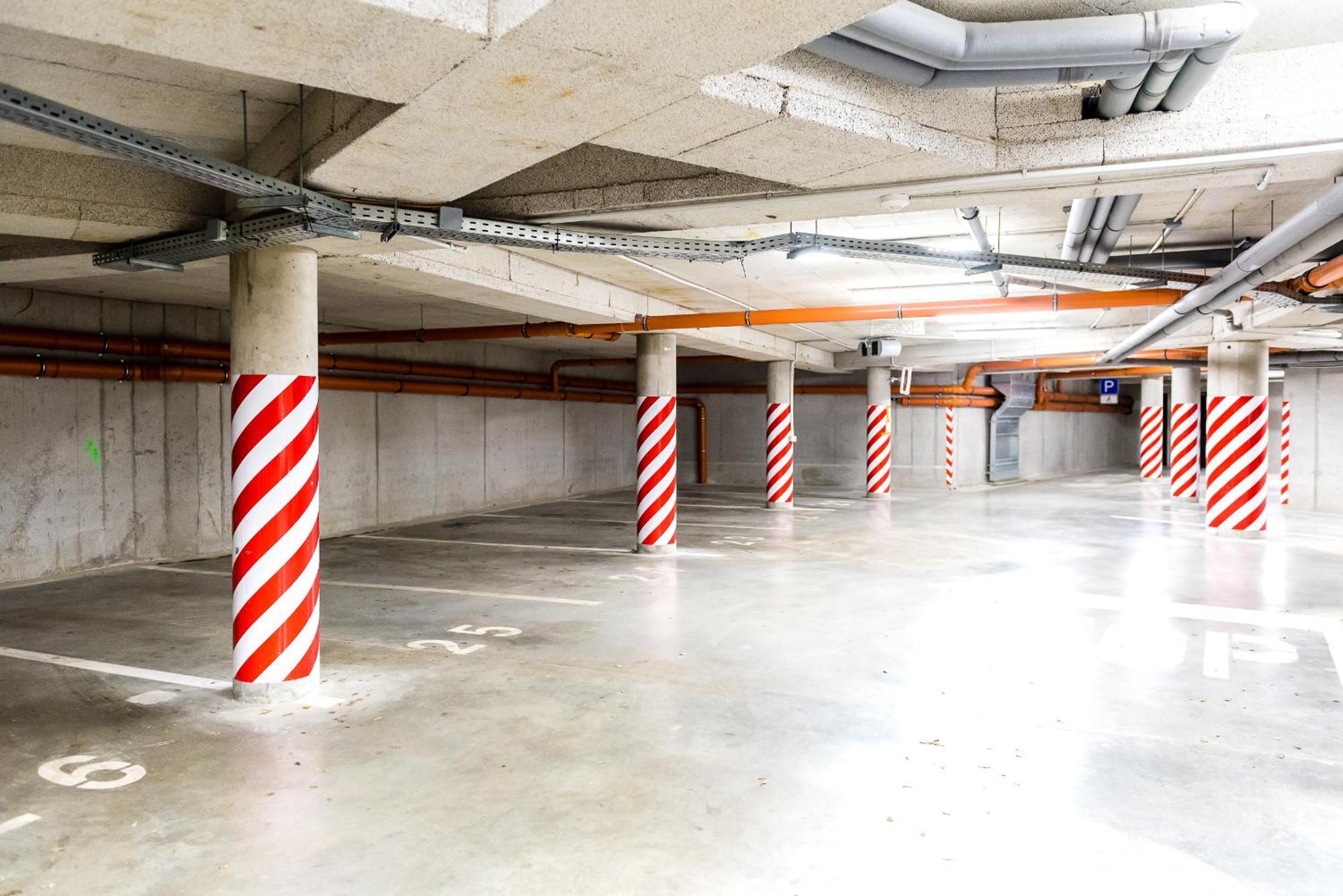 Mickiewiczova Apartment Free Parking By Veronika & Jano Bratislava Luaran gambar